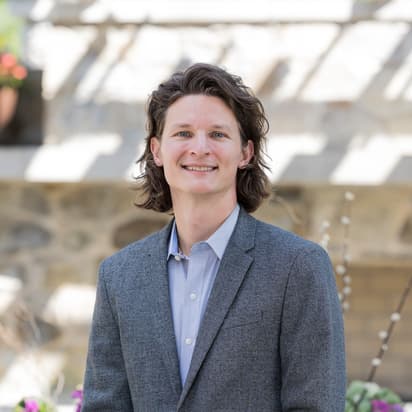 Professional photo of Jason at Leadership Center Courtyard 